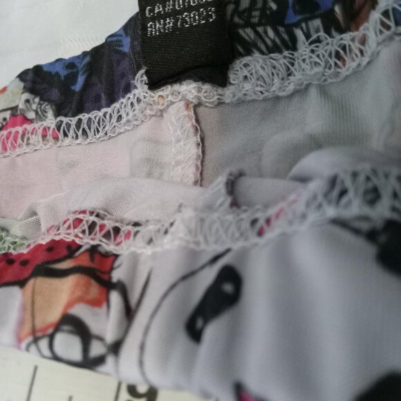 Extensible leggings with collage pattern Small spandex & polyester - Picture 6 of 7